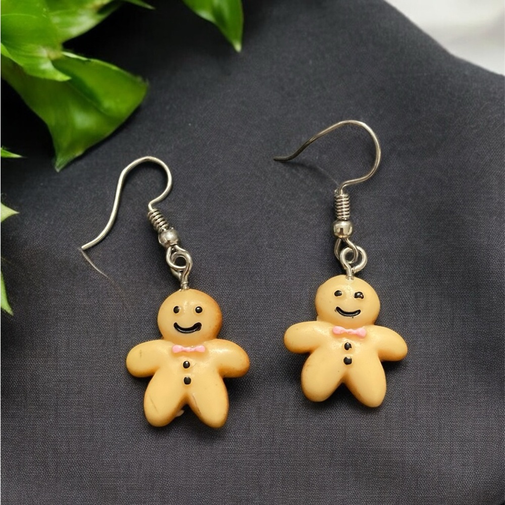 Vintage Gingerbread Man Earrings